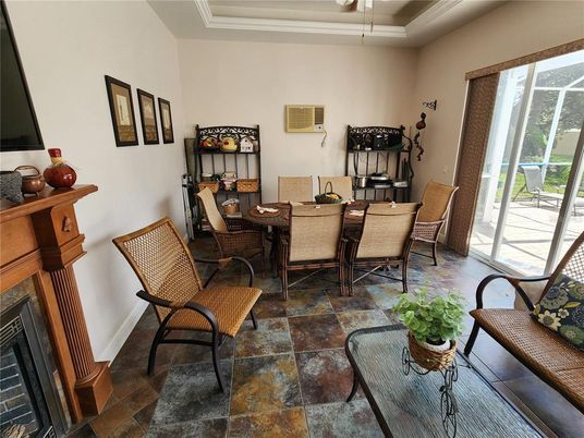Dining room, Fireplace, Interior