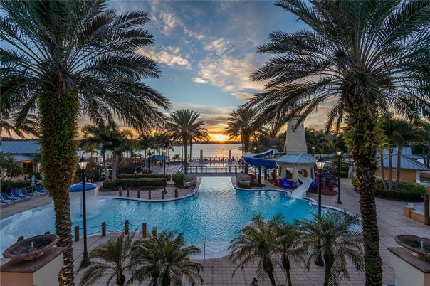 Exterior, Playground, Pool