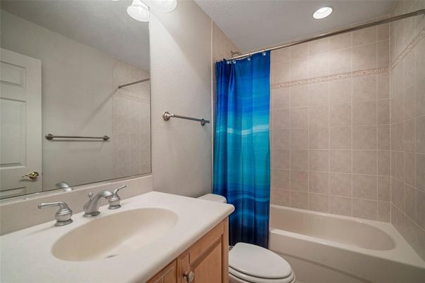 Bathroom, Interior, Recessed Lighting