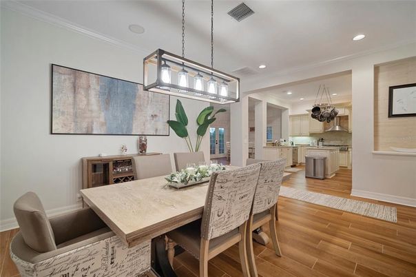 Dining room, Interior, Kitchen, Pendant Lights, Recessed Lighting, Wood Texture Flooring