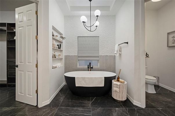 Bathroom, Free Standing Baths, Interior, Pendant Lights