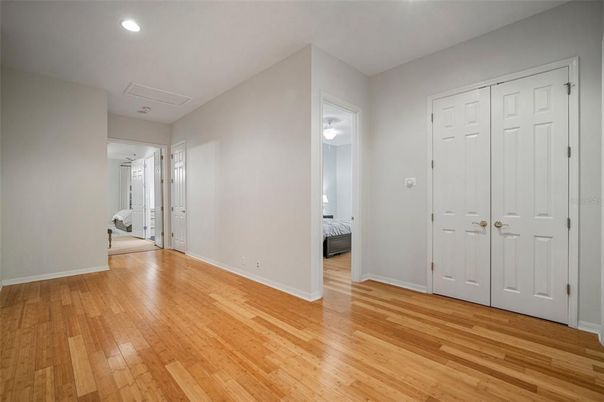 Empty room, Interior, Recessed Lighting, Wood Texture Flooring