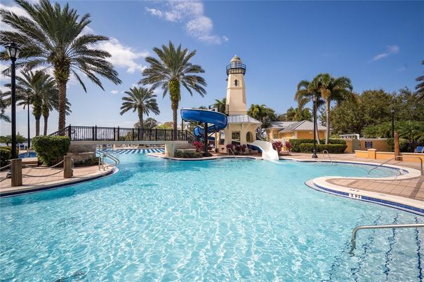 Exterior, Playground, Pool