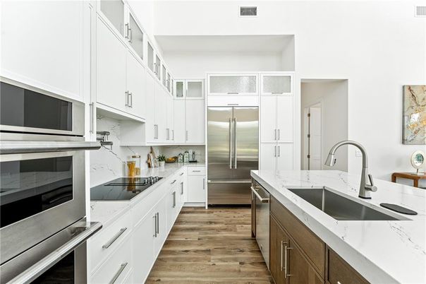 Interior, Kitchen, Stainless Steel Appliances, Wood Texture Flooring