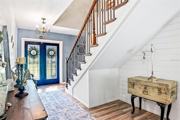 Chandelier, Interior, Wood Texture Flooring