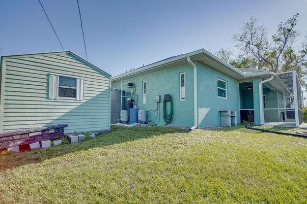 Backyard, Exterior
