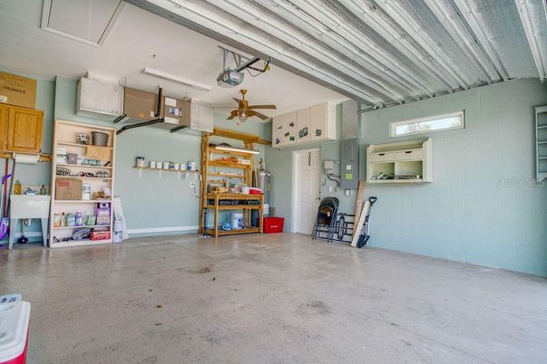 Garage, Interior