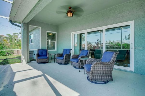 Exterior, Interior, Sun Room