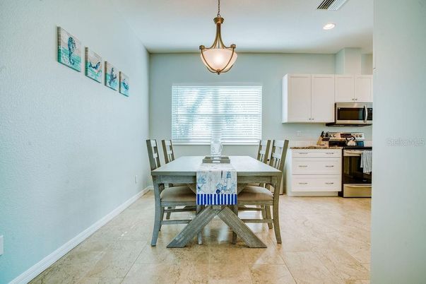 Dining room, Interior, Kitchen, Pendant Lights, Recessed Lighting