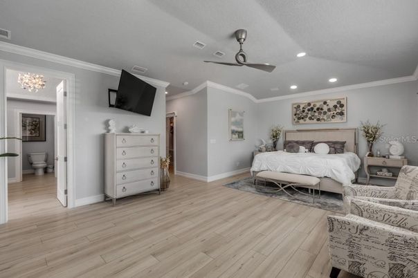 Bathroom, Bedroom, Interior, Recessed Lighting, Wood Texture Flooring