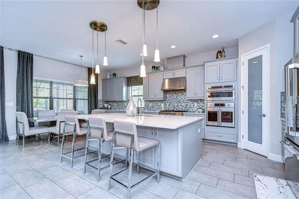 Dining room, Interior, Kitchen, Pendant Lights, Recessed Lighting, Stainless Steel Appliances