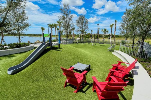 Backyard, Exterior, Playground, Water