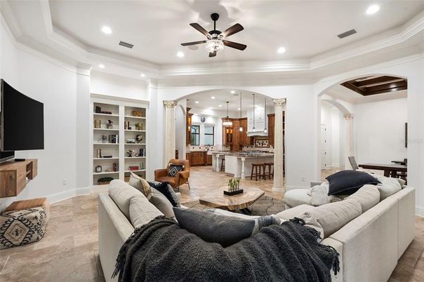 Dining room, Interior, Kitchen, Living room, Pendant Lights, Recessed Lighting, Stainless Steel Appliances