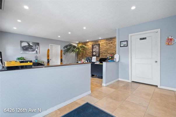 Home Office, Interior, Recessed Lighting, Stone Walls