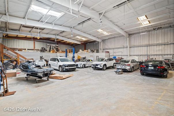 Garage, Interior