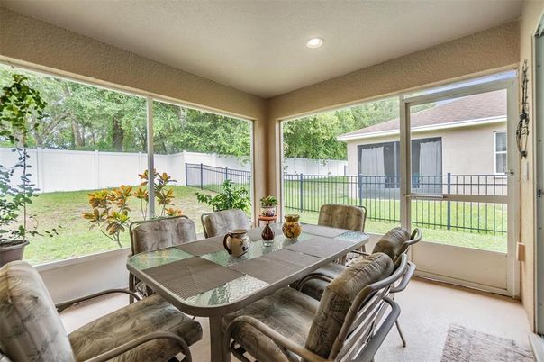 Dining room, Interior, Recessed Lighting, Sun Room
