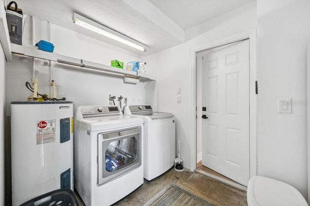 Interior, Washer