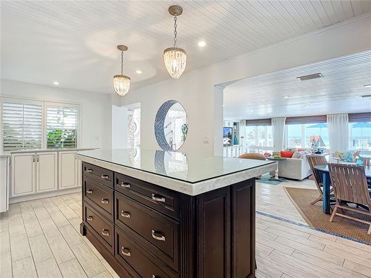 Interior, Living room, Pendant Lights, Recessed Lighting, Wood Texture Flooring