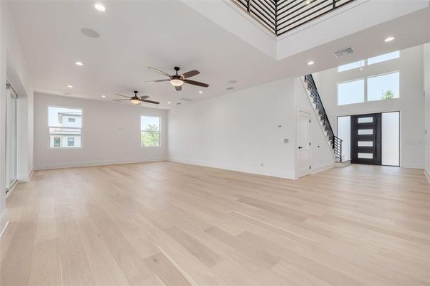 Empty room, Interior, Recessed Lighting, Wood Texture Flooring