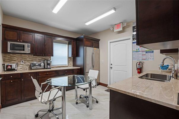 Dining room, Interior, Kitchen, Stainless Steel Appliances, Stone Walls