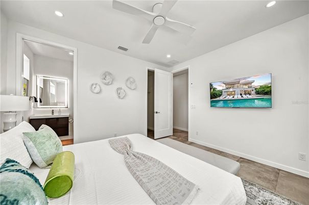 Bedroom, Interior, Recessed Lighting