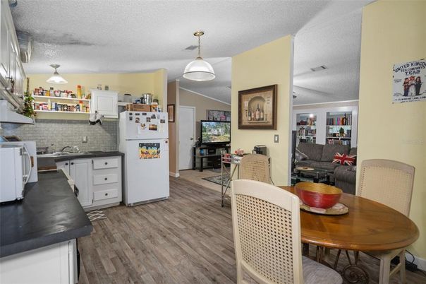Dining room, Interior, Kitchen, Pendant Lights, Wood Texture Flooring
