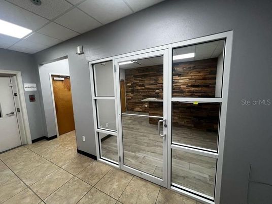 Elevator, Interior, Stone Walls