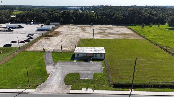 Exterior, Drone