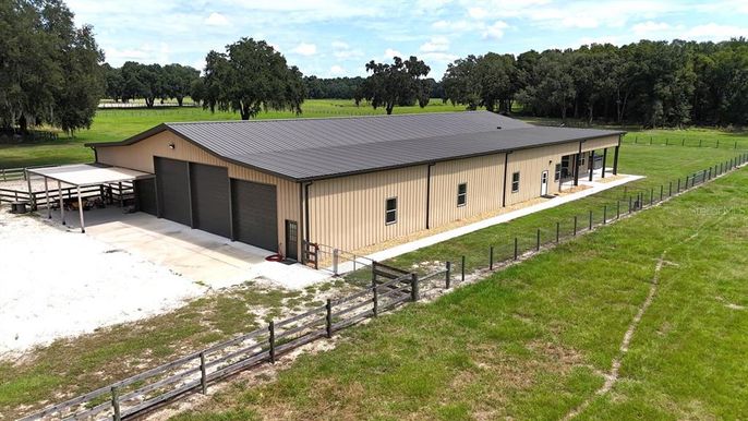 Backyard, Detached Garage, Exterior
