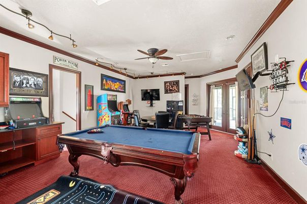 Billiard Table, Game Room, Interior