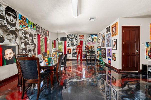 Dining room, Interior