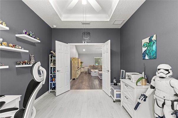 Interior, Recessed Lighting, Wood Texture Flooring