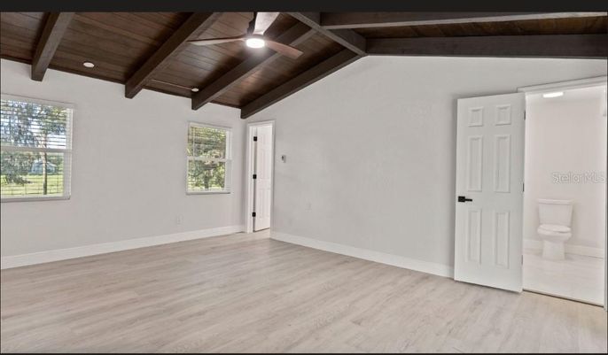 Empty room, Interior, Wooden Beams, Wooden Ceilings, Wood Texture Flooring