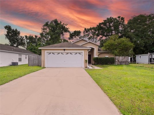Attached, Backyard, Exterior, Facade, Ranch