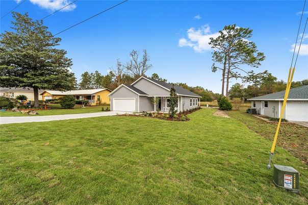 Backyard, Detached Garage, Exterior