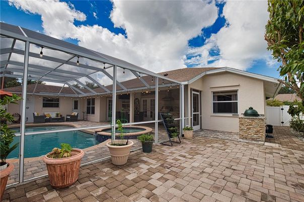 Exterior, Glass Ceilings, Pool, Sun Room
