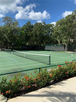 Exterior, Tennis Courts