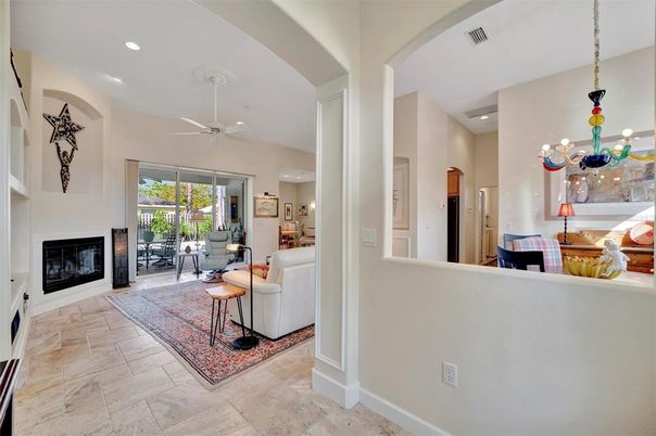 Fireplace, Interior, Living room, Pendant Lights, Recessed Lighting