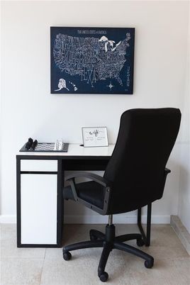 Home Office, Interior