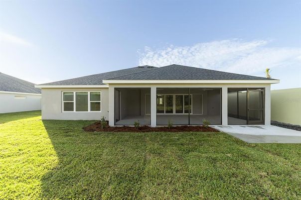 Backyard, Exterior, Facade, Ranch