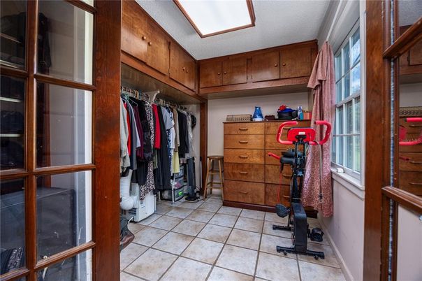 Interior, Walk-in Closets