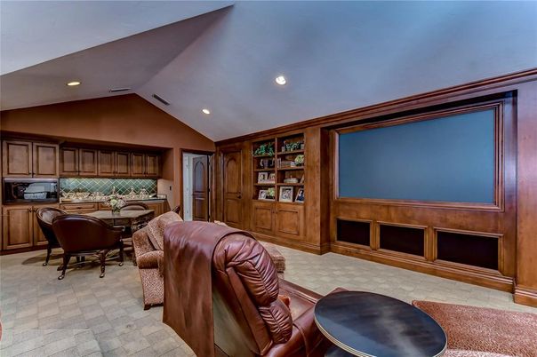 Dining room, Interior, Recessed Lighting