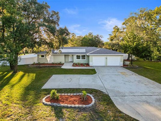 Attached, Backyard, Exterior, Facade, Ranch