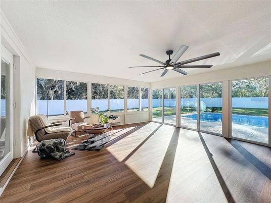 Interior, Sun Room, Water, Wood Texture Flooring