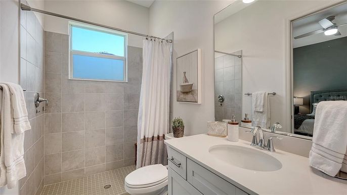 Bathroom, Bedroom, Interior