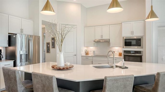 Interior, Kitchen, Pendant Lights, Recessed Lighting, Stainless Steel Appliances