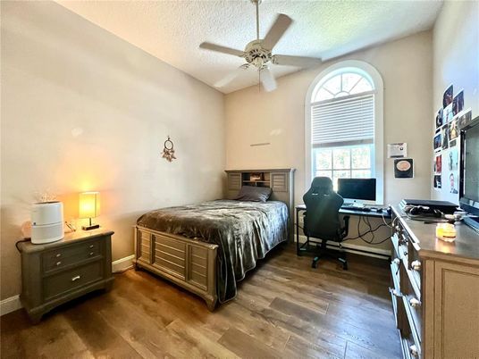 Bedroom, Home Office, Interior, Wood Texture Flooring