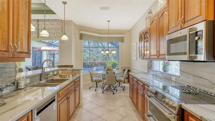 Dining room, Interior, Kitchen, Pendant Lights