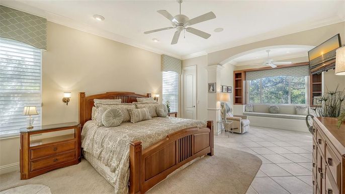 Bedroom, Interior, Recessed Lighting