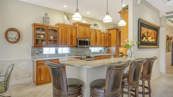 Interior, Kitchen, Pendant Lights, Recessed Lighting